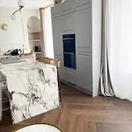 Le Petit Versailles - Centre Appartement